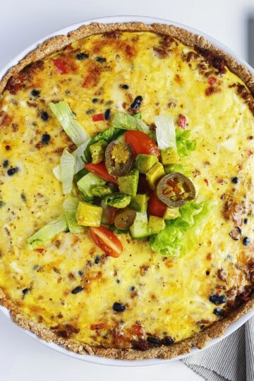 tacotærte med salat