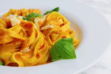 pasta med grøntsagssauce