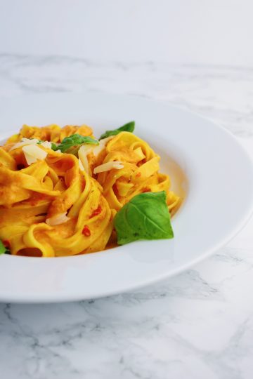 pasta med grøntsagssauce