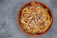 Fuldkornsspaghetti m. grøntsagskødsauce